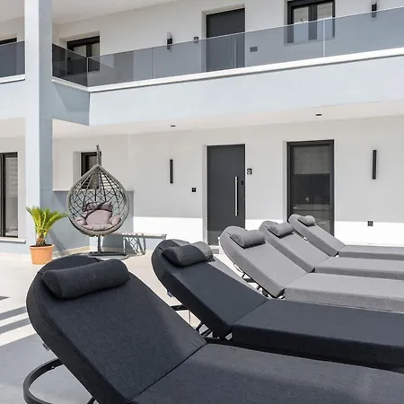 Geba Luxury Residences *